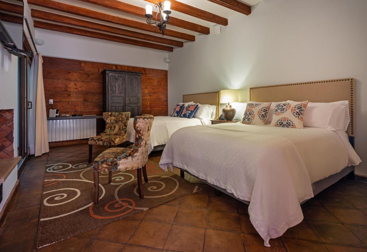 Hotel Boutique Casa Colorada Пацкуаро Екстер'єр фото