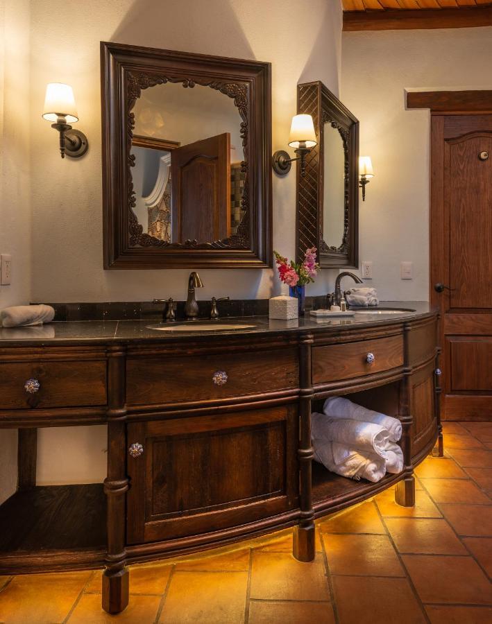 Hotel Boutique Casa Colorada Пацкуаро Екстер'єр фото