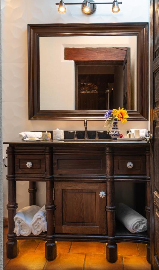 Hotel Boutique Casa Colorada Пацкуаро Екстер'єр фото