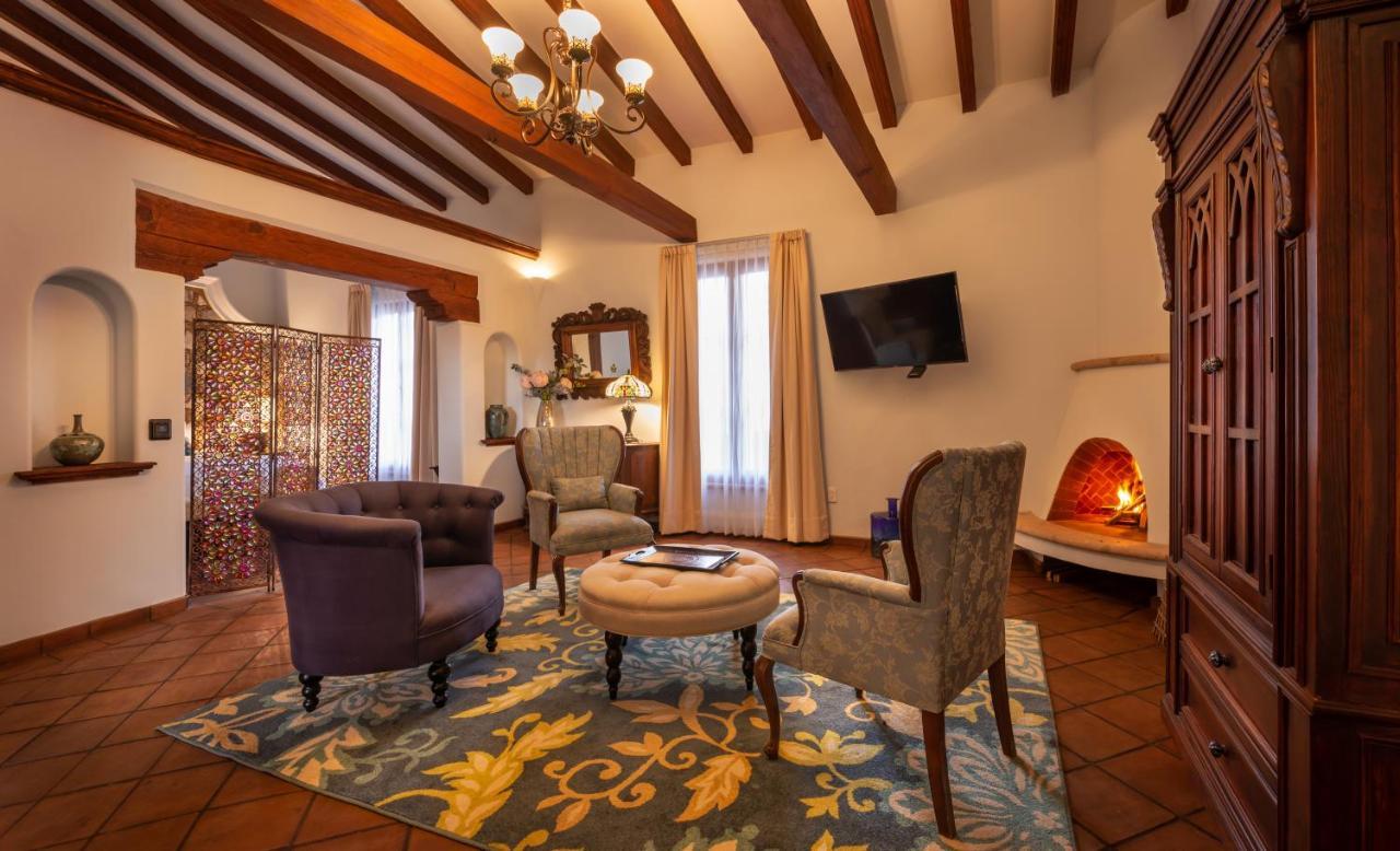 Hotel Boutique Casa Colorada Пацкуаро Екстер'єр фото